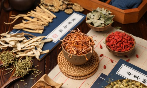 小儿退热药物具体有哪几种-小儿退热合剂 广西药用网—知名的小儿退热药用法和用量网站,分享小儿退热药哪个效果最好知识